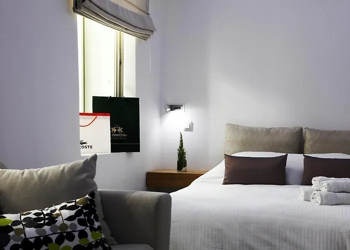 Fresh Boutique Hotel 3*