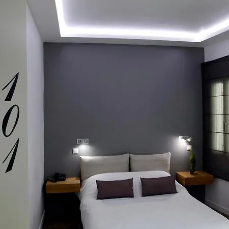 프레쉬 부티크 호텔 3*